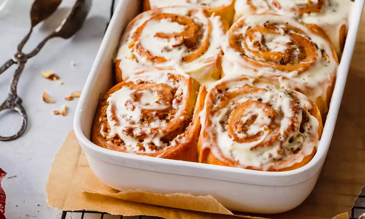 Picture - Cinnamon-Nut-Rolls with Vanilla Frosting - Website Image