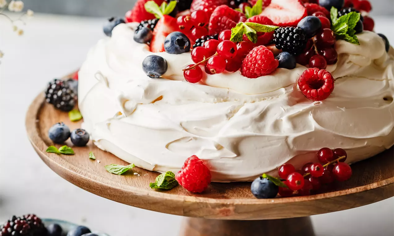 Picture - Vanilla Pavlova - Website Image.jpeg